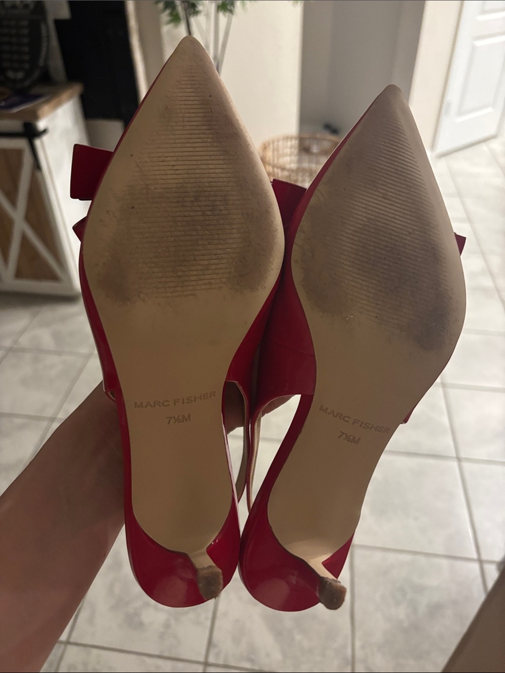 Marc Fisher Red Patent Pointed Slingback Flats with Bow - Picture 5 of 8
